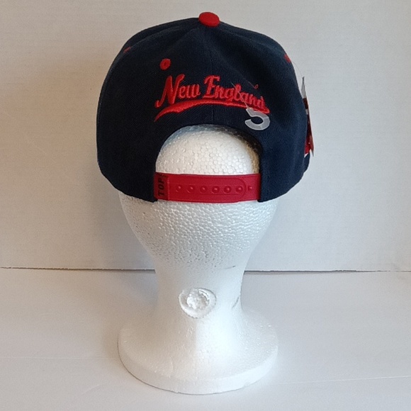 New England Snap Back Cap 🧢 - Picture 4 of 17